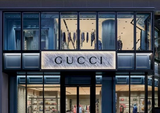 实盘配资一般不超过多少 Gucci连续6个季度销量下滑，上半年全球关店18家 | 贵圈