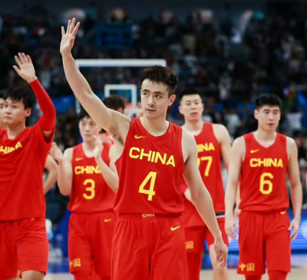 中国股票配资网股票 众望所归!赵继伟取代赵睿再任中国男篮队长,率队迎战日本中国台北